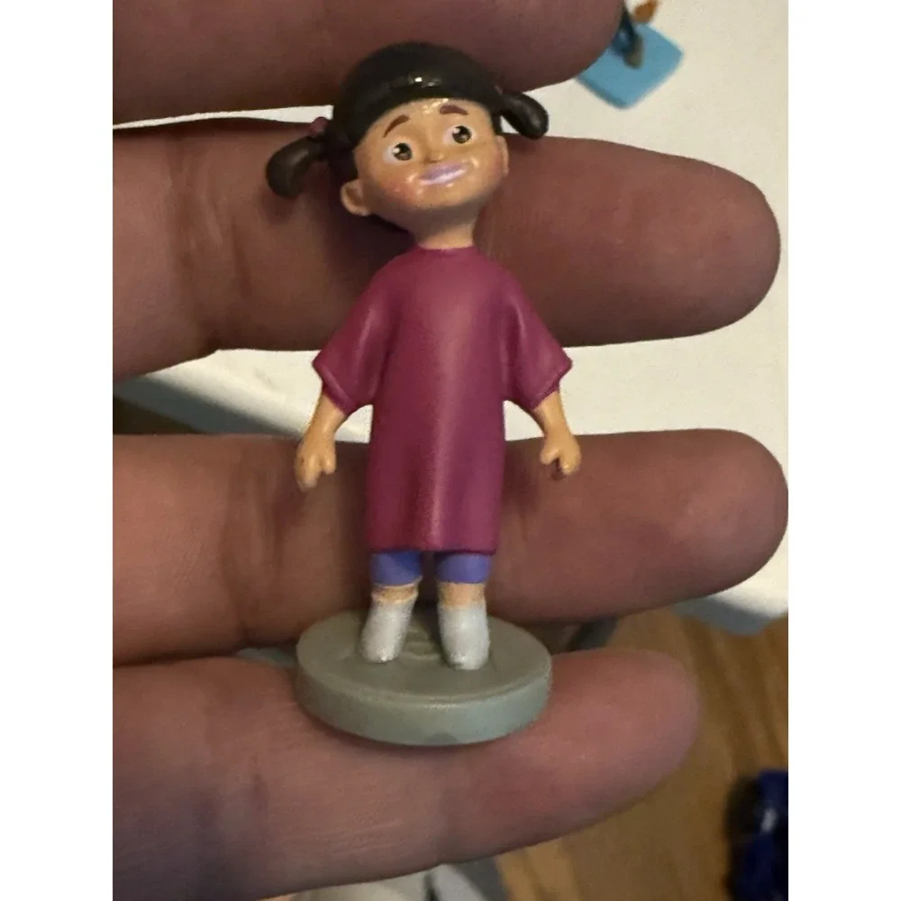 DISNEY FIGURES LOT OF 7 CAKE‎ TOPPERS